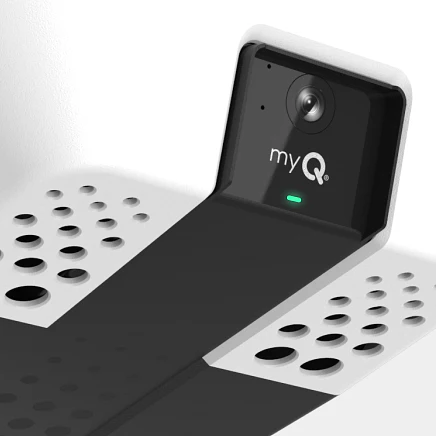 LiftMaster 2220L 3/4 HP Chain Drive Opener with Built-In Camera and myQ Connectivity (REPLACES 81600 and  81650) - Image 3